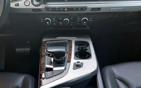 Audi Q7, 2018 год, 3 050 000 рублей, 16 фотография