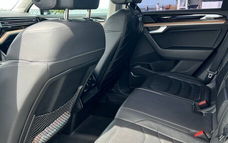 Volkswagen Touareg III, 2020 год, 4 950 000 рублей, 14 фотография