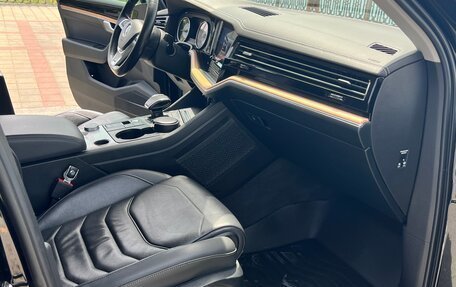 Volkswagen Touareg III, 2020 год, 4 950 000 рублей, 16 фотография