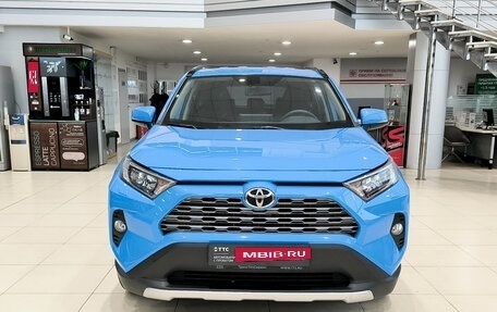 Toyota RAV4, 2020 год, 3 885 000 рублей, 6 фотография