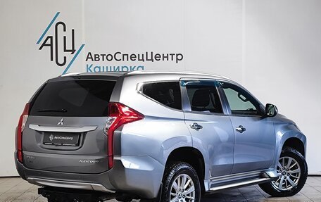 Mitsubishi Pajero Sport III рестайлинг, 2017 год, 2 549 000 рублей, 2 фотография