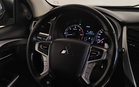 Mitsubishi Pajero Sport III рестайлинг, 2017 год, 2 549 000 рублей, 11 фотография
