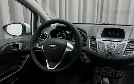 Ford Fiesta, 2015 год, 949 000 рублей, 7 фотография