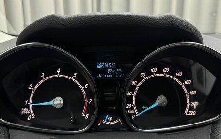 Ford Fiesta, 2015 год, 949 000 рублей, 10 фотография
