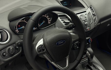 Ford Fiesta, 2015 год, 949 000 рублей, 11 фотография