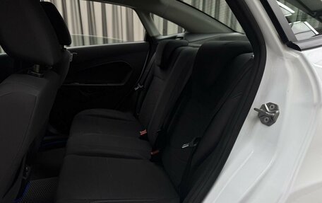 Ford Fiesta, 2015 год, 949 000 рублей, 9 фотография