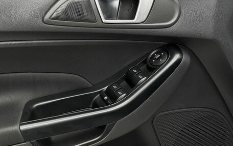 Ford Fiesta, 2015 год, 949 000 рублей, 17 фотография