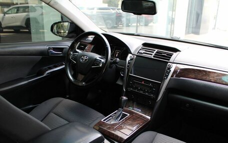Toyota Camry, 2016 год, 2 044 000 рублей, 9 фотография