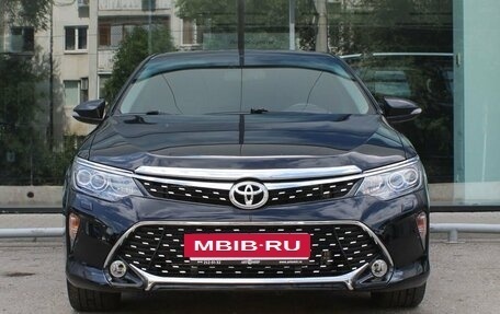 Toyota Camry, 2016 год, 2 044 000 рублей, 2 фотография