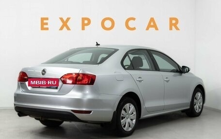 Volkswagen Jetta VI, 2013 год, 780 000 рублей, 5 фотография