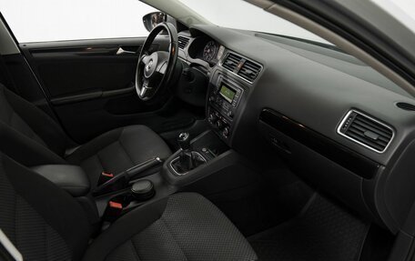 Volkswagen Jetta VI, 2013 год, 780 000 рублей, 21 фотография