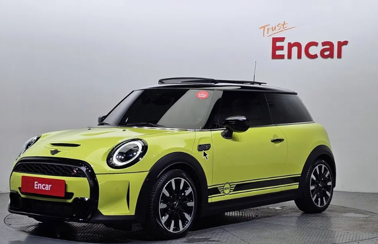 MINI Cooper S, 2022 год, 3 090 000 рублей, 1 фотография