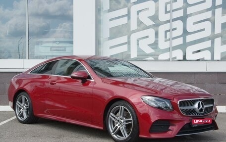 Mercedes-Benz E-Класс, 2017 год, 3 690 000 рублей, 1 фотография