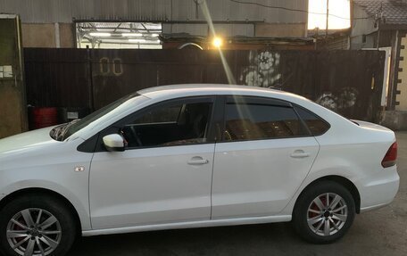 Volkswagen Polo VI (EU Market), 2017 год, 450 000 рублей, 3 фотография