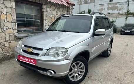 Chevrolet Niva I рестайлинг, 2013 год, 545 000 рублей, 2 фотография