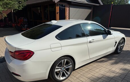 BMW 4 серия, 2018 год, 3 100 000 рублей, 14 фотография