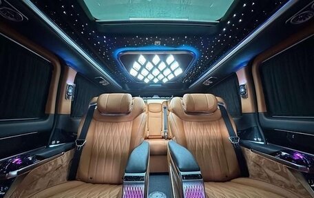 Mercedes-Benz V-Класс, 2024 год, 9 957 500 рублей, 12 фотография