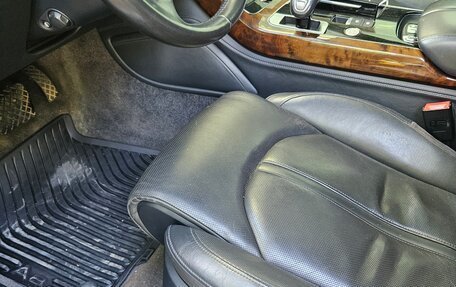 Audi A8, 2015 год, 1 870 000 рублей, 7 фотография