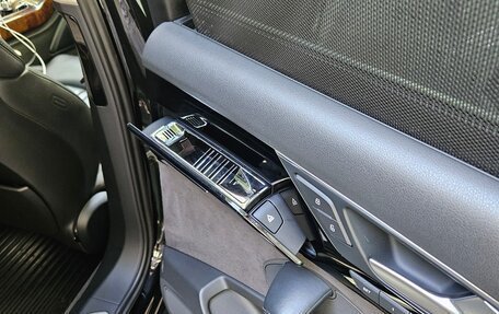 Audi A8, 2015 год, 1 870 000 рублей, 13 фотография