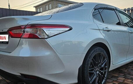 Toyota Camry, 2021 год, 3 290 000 рублей, 11 фотография