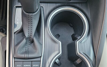 Toyota Camry, 2021 год, 3 290 000 рублей, 16 фотография