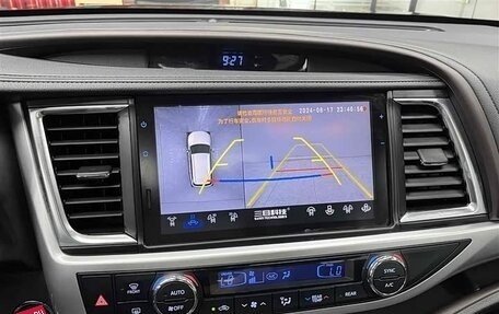 Toyota Highlander III, 2021 год, 1 966 300 рублей, 11 фотография