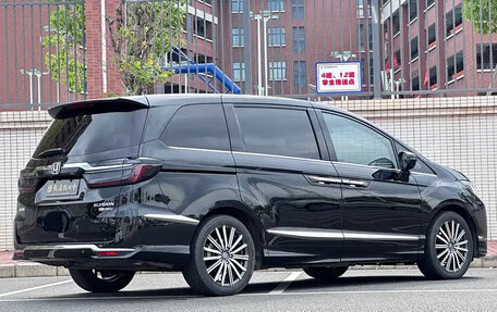Honda Elysion, 2022 год, 3 000 000 рублей, 6 фотография