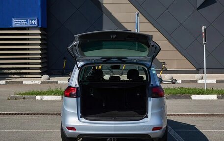 Opel Zafira C рестайлинг, 2018 год, 17 фотография