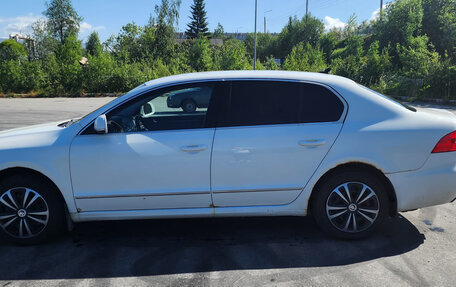 Skoda Superb III рестайлинг, 2013 год, 1 150 000 рублей, 4 фотография