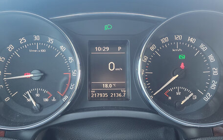 Skoda Superb III рестайлинг, 2013 год, 1 150 000 рублей, 9 фотография