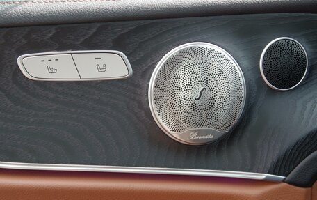 Mercedes-Benz E-Класс, 2017 год, 3 690 000 рублей, 21 фотография