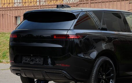 Land Rover Range Rover Sport, 2025 год, 18 875 000 рублей, 39 фотография