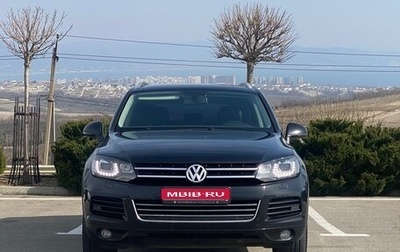 Volkswagen Touareg III, 2012 год, 2 400 000 рублей, 1 фотография