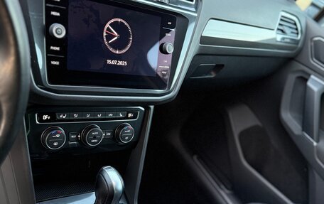 Volkswagen Tiguan II, 2018 год, 2 290 000 рублей, 9 фотография