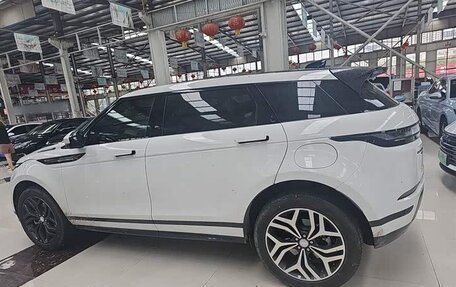 Land Rover Range Rover Evoque II, 2022 год, 2 950 000 рублей, 3 фотография