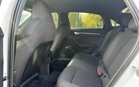 Audi A3, 2022 год, 2 320 000 рублей, 9 фотография