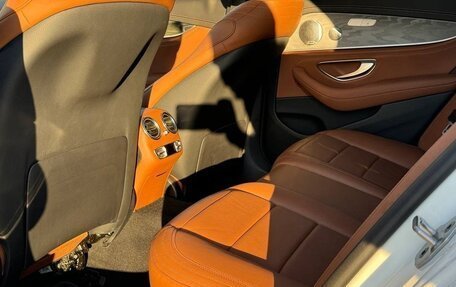 Mercedes-Benz E-Класс, 2021 год, 4 860 000 рублей, 23 фотография