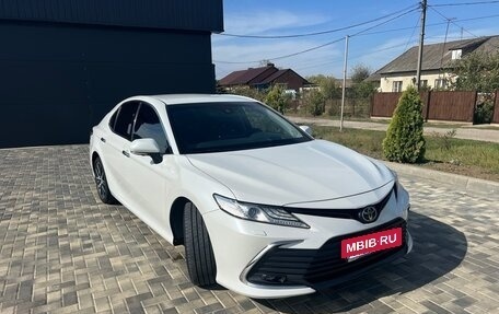 Toyota Camry, 2021 год, 4 250 000 рублей, 5 фотография