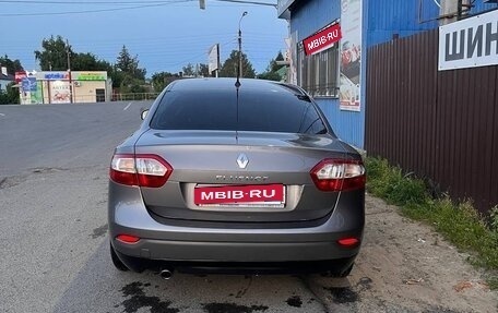 Renault Fluence I, 2012 год, 900 000 рублей, 3 фотография