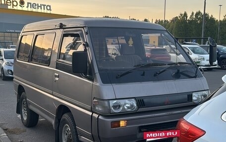 Mitsubishi Delica III, 1992 год, 750 000 рублей, 5 фотография
