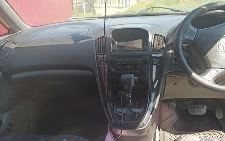 Toyota Harrier, 2000 год, 850 000 рублей, 13 фотография