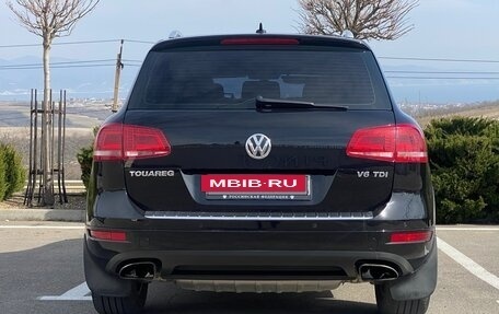 Volkswagen Touareg III, 2012 год, 2 400 000 рублей, 2 фотография