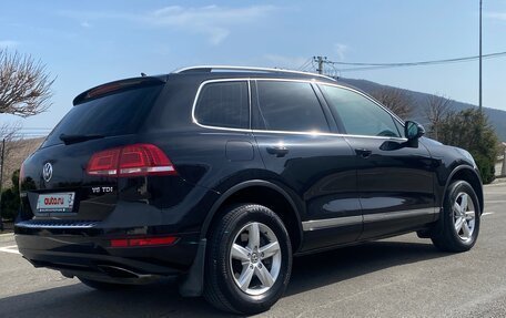 Volkswagen Touareg III, 2012 год, 2 400 000 рублей, 4 фотография