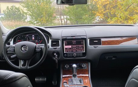 Volkswagen Touareg III, 2012 год, 2 400 000 рублей, 10 фотография