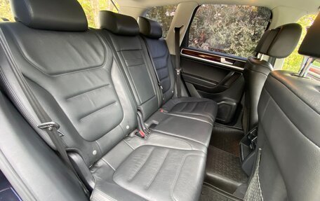 Volkswagen Touareg III, 2012 год, 2 400 000 рублей, 19 фотография