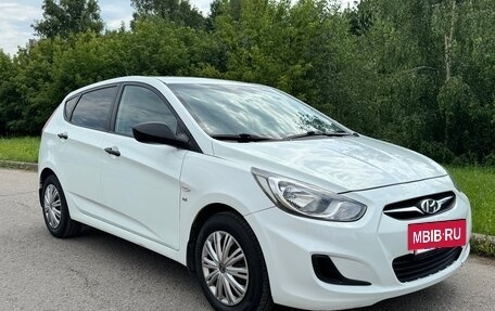 Hyundai Solaris II рестайлинг, 2013 год, 770 000 рублей, 5 фотография