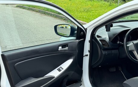 Hyundai Solaris II рестайлинг, 2013 год, 770 000 рублей, 17 фотография