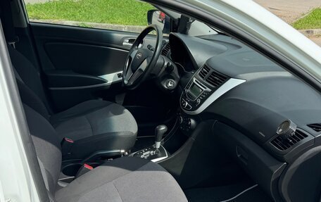 Hyundai Solaris II рестайлинг, 2013 год, 770 000 рублей, 20 фотография