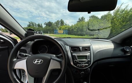Hyundai Solaris II рестайлинг, 2013 год, 770 000 рублей, 16 фотография