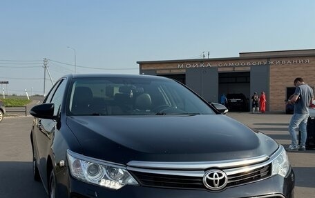 Toyota Camry, 2016 год, 1 900 000 рублей, 3 фотография